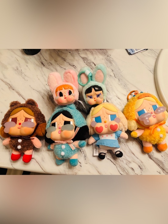 Other - CRYBABY Sad Club Series - Plush keychain 6pcs